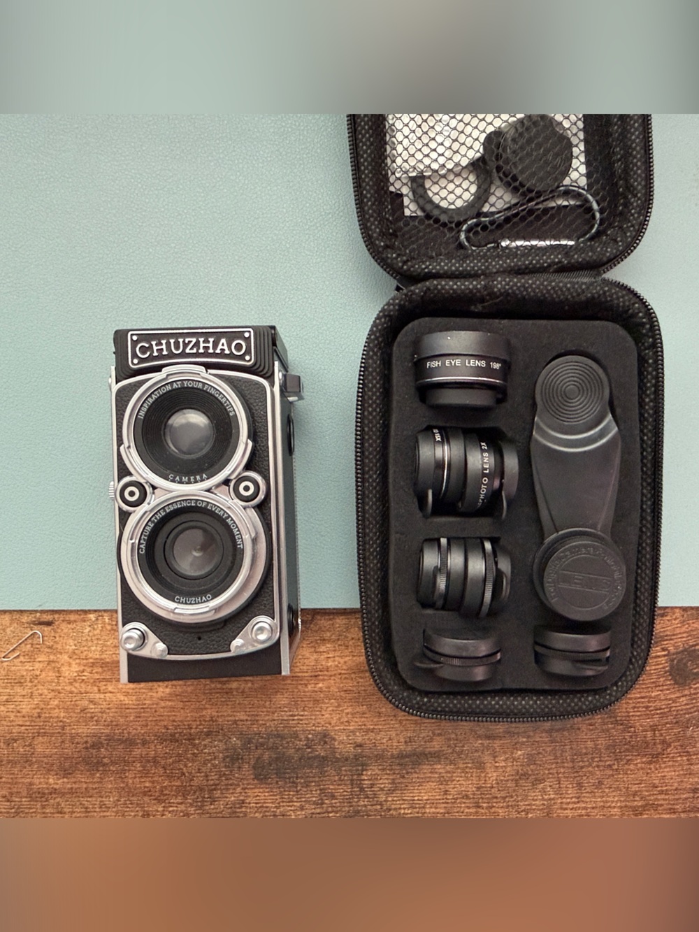 CHUZHAO Twin-Lens Retro Camera with Black Mobile Lens Accessory Kit